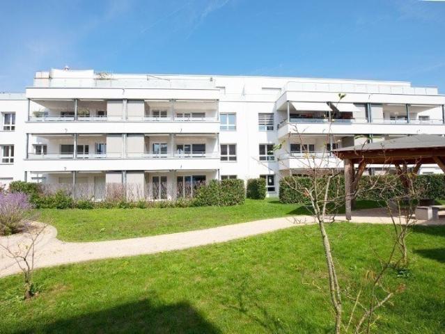 Rent a 3 ½ rooms apartment in Oftringen Flatfox