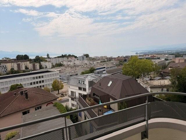 Rent a 3 rooms apartment in Lausanne Flatfox