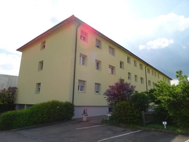 Rent a 3 ½ rooms apartment in Laupen BE Flatfox