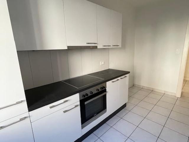 Rent a 3 rooms apartment in La Chaux de Fonds Flatfox
