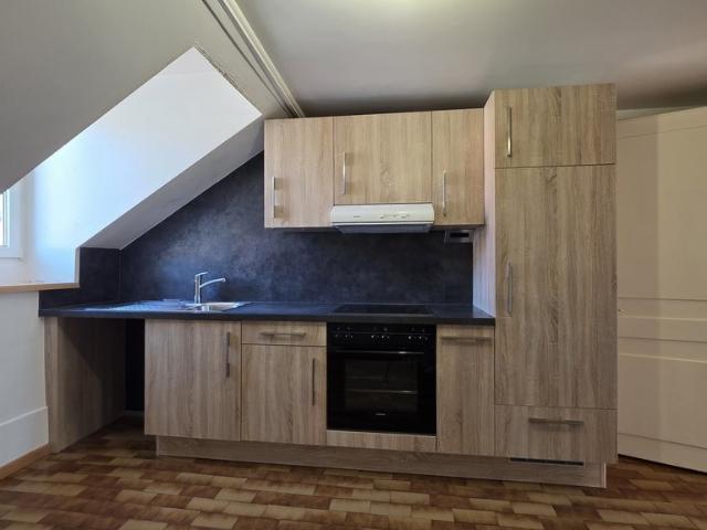 Rent a 3 rooms apartment in La Chaux de Fonds Flatfox