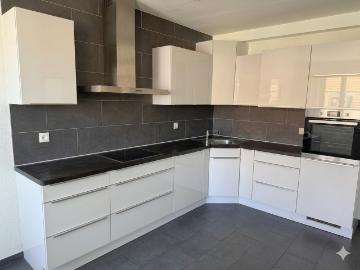 Rent a 3 ½ rooms apartment in La chaux de fonds Flatfox