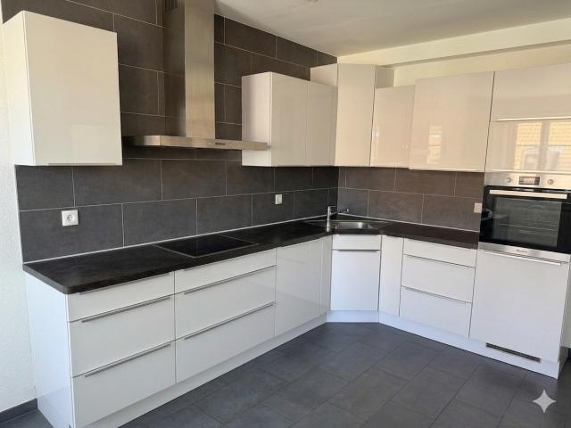 Rent a 3 ½ rooms apartment in La chaux de fonds Flatfox