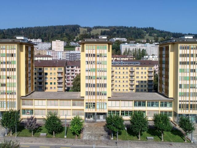 Rent a 3 rooms apartment in La Chaux de Fonds Flatfox