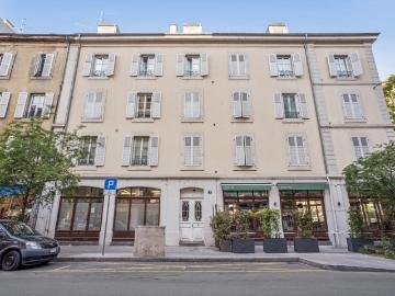 Rent a 3 rooms apartment in Les Acacias Flatfox