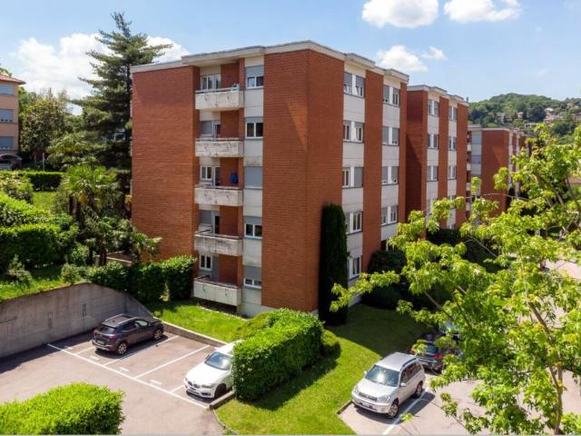 Rent a 3 rooms apartment in Lugano Flatfox