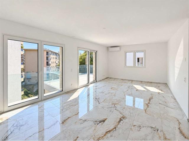 Rent a 3 ½ rooms apartment in Lugano Flatfox