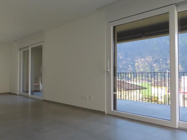 Rent a 3 ½ rooms apartment in Lumino Flatfox