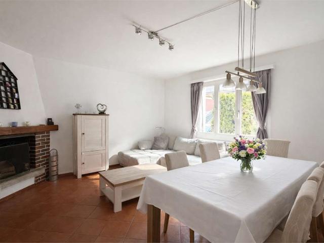 Rent a 3 ½ rooms apartment in Magadino Flatfox