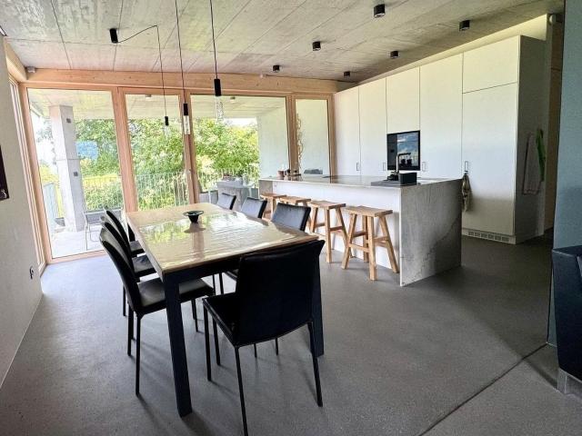 Rent a 3 ½ rooms apartment in Malans Flatfox