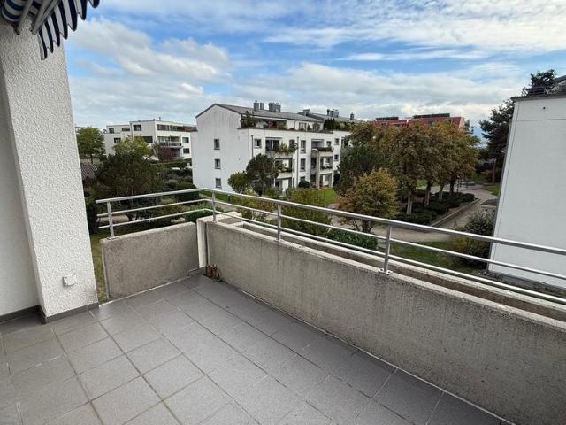 Rent a 3 ½ rooms apartment in Meilen Flatfox