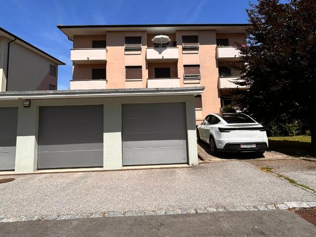 Rent a 3 ½ rooms apartment in Mendrisio Flatfox