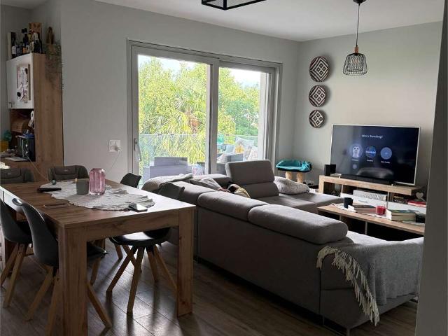 Rent a 3 rooms apartment in Minusio Flatfox