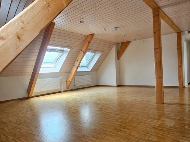 Rent a 3 rooms apartment in Neuchâtel Flatfox