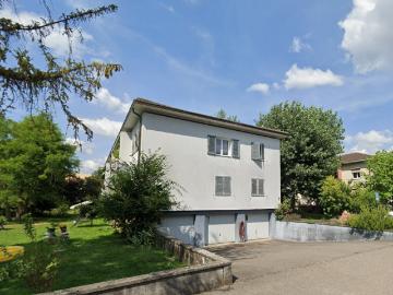 Rent a 3 ½ rooms apartment in Nidau Flatfox