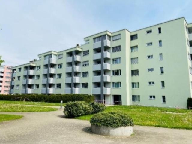 Rent a 3 ½ rooms apartment in Niederhasli Flatfox