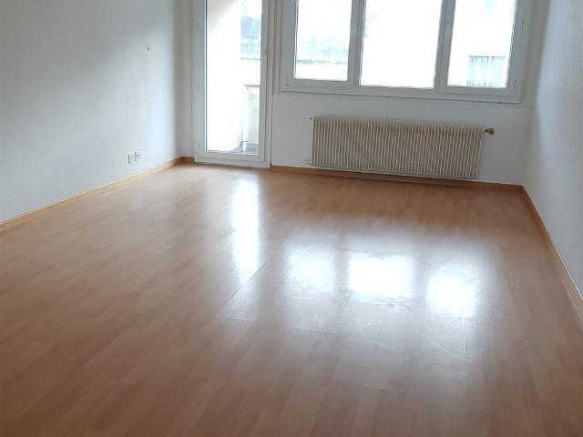 Rent a 3 rooms apartment in Sargans Flatfox