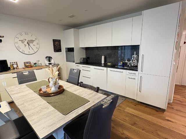 Rent a 3 ½ rooms apartment in Schübelbach Flatfox