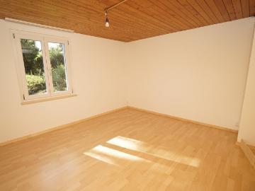 Rent a 3 rooms apartment in Schüpfen Flatfox