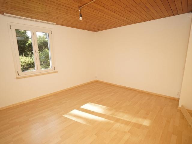 Rent a 3 rooms apartment in Schüpfen Flatfox