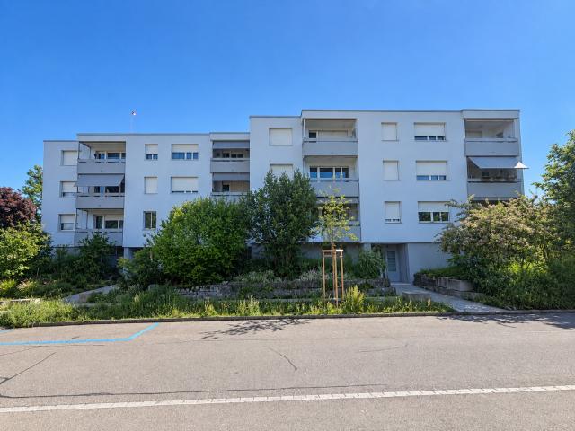 Rent a 3 ½ rooms apartment in Seuzach Flatfox