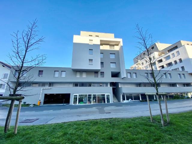 Rent a 3 ½ rooms apartment in Sierre Flatfox