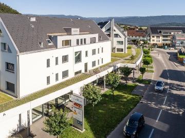 Rent a 3 ½ rooms apartment in Studen Flatfox
