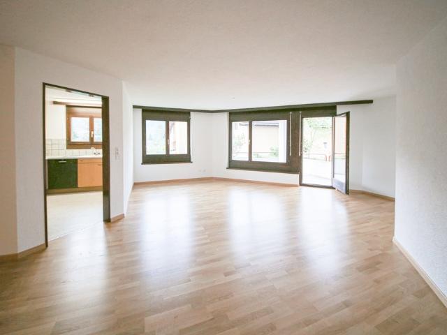 Rent a 3 ½ rooms apartment in Staad Flatfox