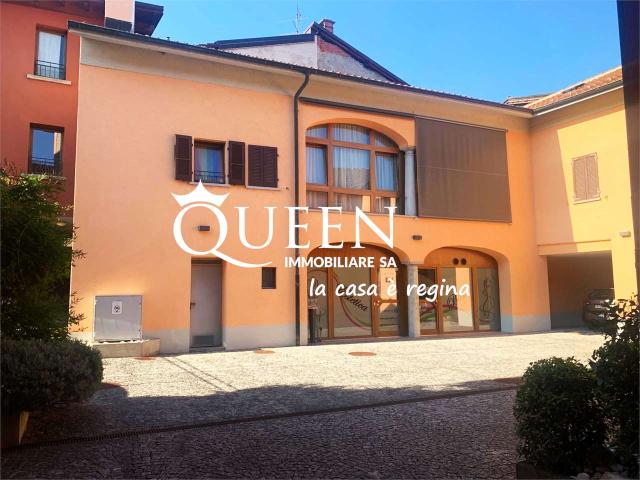Rent a 3 ½ rooms apartment in Stabio Flatfox