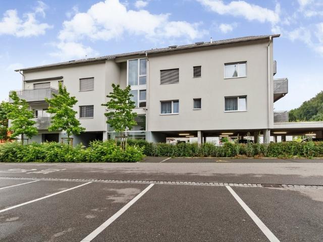 Rent a 3 ½ rooms apartment in Staffelbach Flatfox