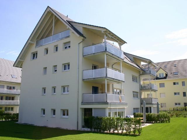 Rent a 3 ½ rooms apartment in Suhr Flatfox