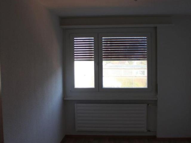 Rent a 3 ½ rooms apartment in Porrentruy