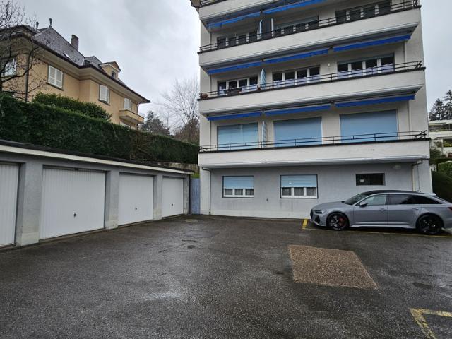 Rent a 3 rooms apartment in Pully Flatfox