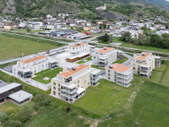 Rent a 3 ½ rooms apartment in Raron Flatfox