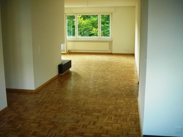Rent a 3 ½ rooms apartment in Regensdorf Flatfox