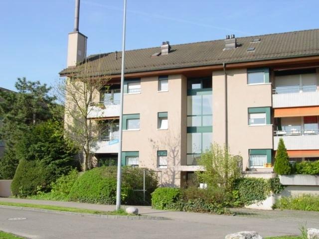 Rent a 3 ½ rooms apartment in Regensdorf Flatfox