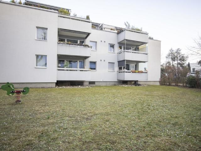 Rent a 3 rooms apartment in Reinach Flatfox