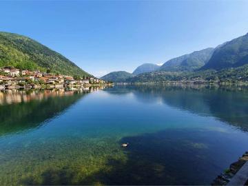 Rent a 3 ½ rooms apartment in Riva San Vitale Flatfox