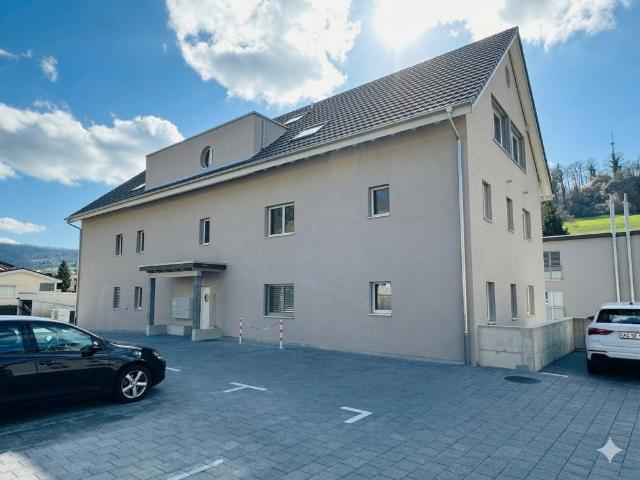 Rent a 3 ½ rooms apartment in Wölflinswil Flatfox