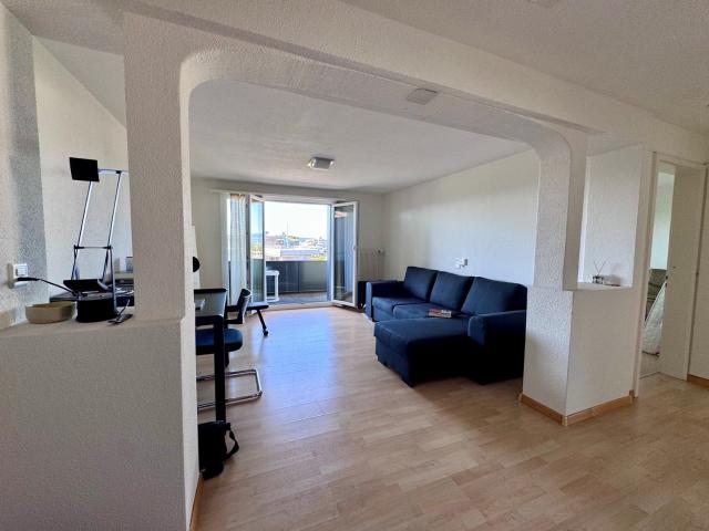 Rent a 3 rooms apartment in Wollerau Flatfox