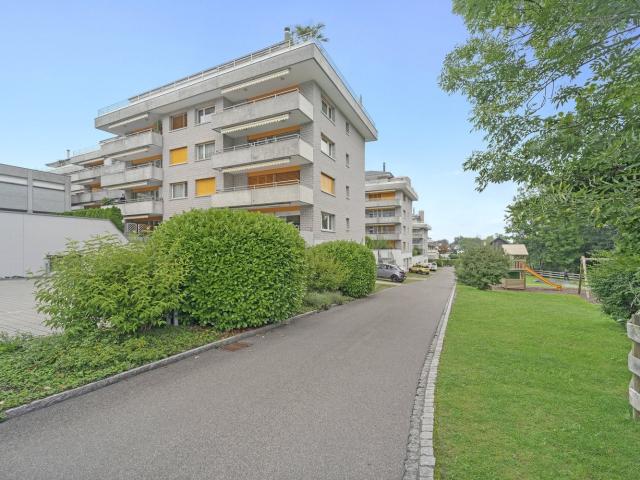 Rent a 3 ½ rooms apartment in Wollerau Flatfox
