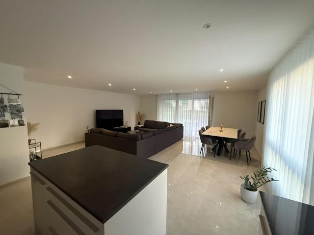 Rent a 3 ½ rooms apartment in Weiach Flatfox