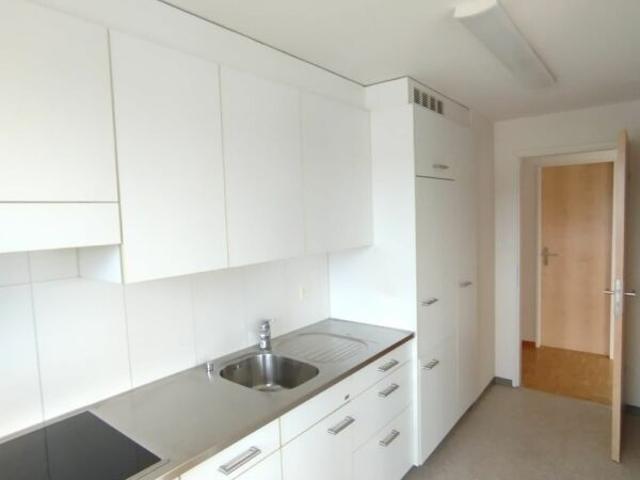 Rent a 3 ½ rooms apartment in Wil SG Flatfox