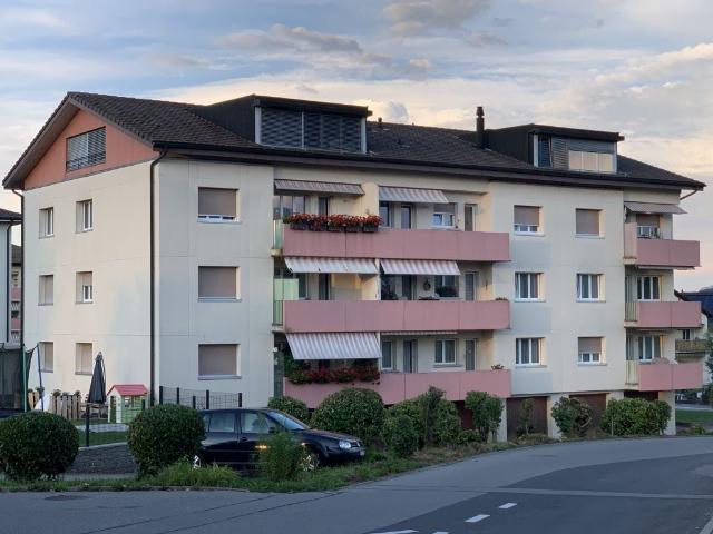 Rent a 3 ½ rooms apartment in Wünnewil Flatfox