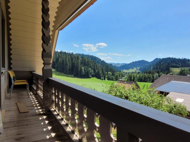Rent a 3 ½ rooms apartment in Trub Flatfox
