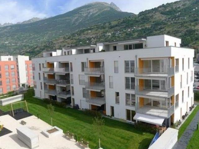 Rent a 3 ½ rooms apartment in Visp Flatfox