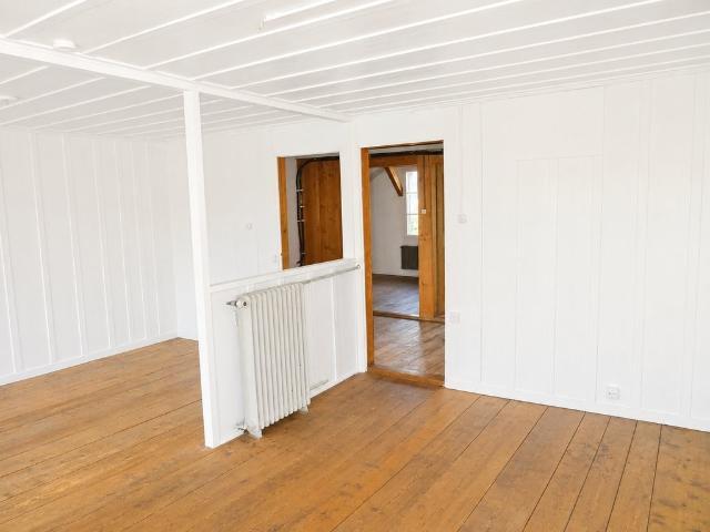 Rent a 3 rooms attic flat in Münsingen Flatfox