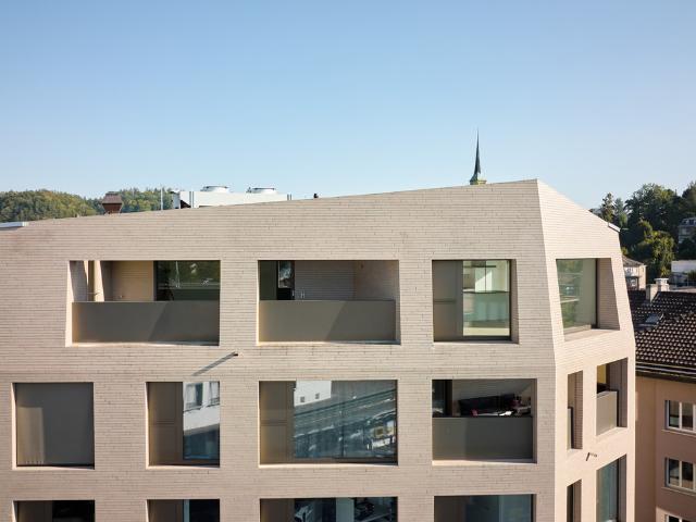 Rent a 3 ½ rooms attic flat in Burgdorf Flatfox