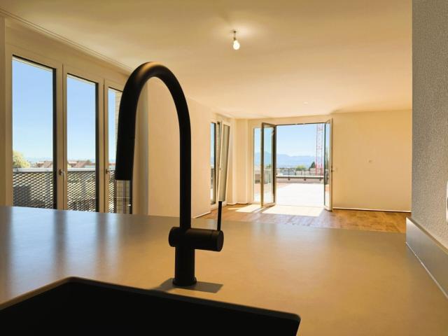 Rent a 3 ½ rooms attic flat in Berg TG Flatfox