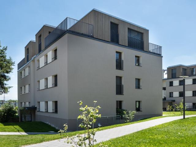 Rent a 3 ½ rooms attic flat in Dietlikon Flatfox
